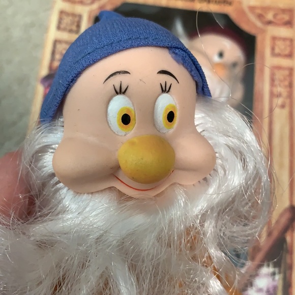 Disney’s Snow White & The Seven Dwarfs Dolls - Picture 7 of 10